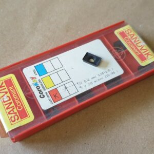 8x Sandvik R215044-09 02 04M-WL 3040 Carbide Inserts For Milling CI1540